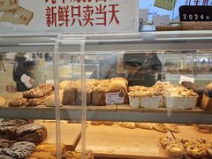 -红星前进面包牛奶公司(君太店)