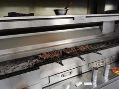 -怡妮新疆风味餐厅(东江湾路店)
