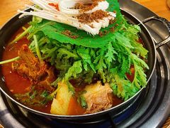 -喇喇排骨火锅·传统韩式脊骨汤(望京西园总店)