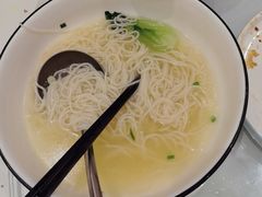 -沪华海鲜大酒楼(南汇店)