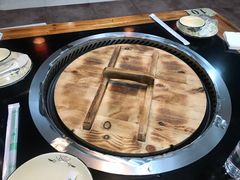 -三里屯土灶炖公鸡地锅鸡(江东店)