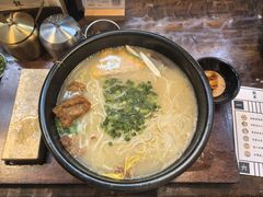 -银米·云南传统过桥米线(双廊黑金冠店)