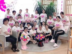 -爱月宝月嫂·育儿嫂(哈尔滨总店)