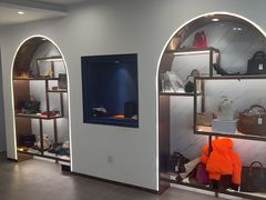 -聚云奢二手奢侈品黄金手表包包回收·中古店(上海店)
