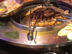 -哈哈碳都·牛肋条无限自助烤肉(宝龙店)