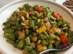 菜脯松仁炒四季豆-万龙洲海鲜(亚运村店)