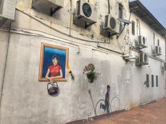 -Nadeje(Plaza Mahkota)