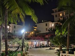 -三亚亚龙湾雅高美爵酒店