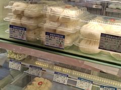 -白玉兰食品甜凤店(合生汇店)