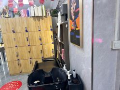 -东方美妍小鹏造型