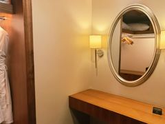 -汕尾巴黎半岛酒店