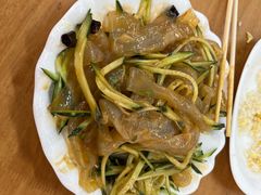 -东北四季饺子王(华山路店)