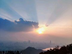 -紫金山山顶公园