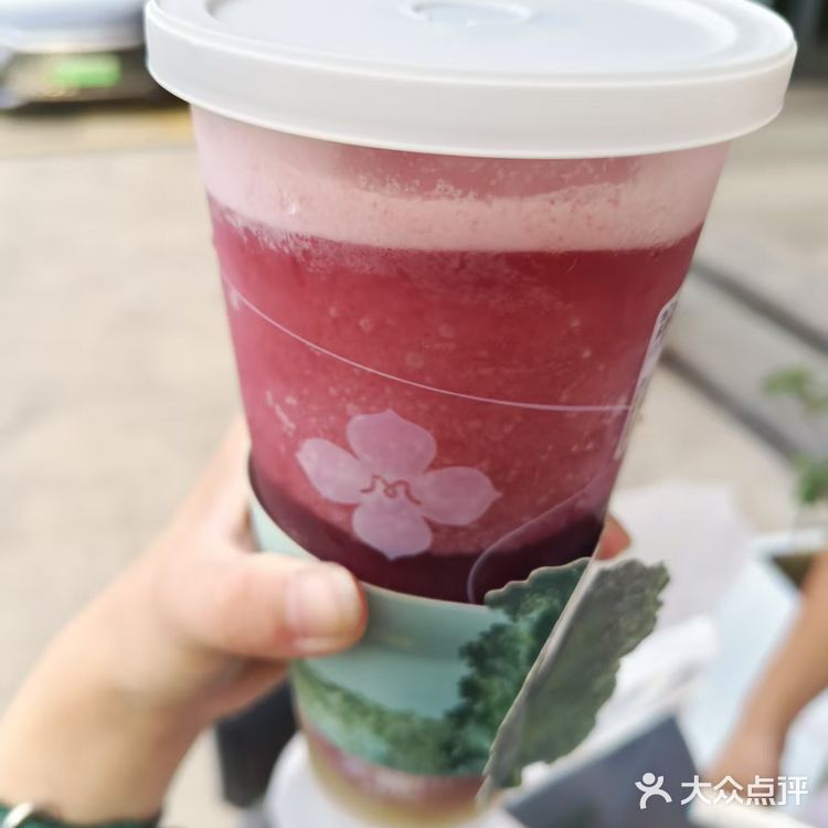 今天推荐两个超好喝的奶茶店！