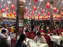 大堂-簋街仔仔小龙虾(总店)