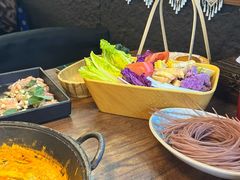 -花菇朵·云山雀 ll 野生菌锅·野果酸汤·精品滇菜(万柳店)