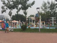 -欢乐水魔方水世界