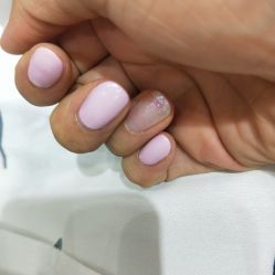 -蜜丝卡伦美甲美睫半永久