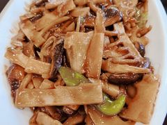 香菇烧冬笋-知音酒楼(花园店)