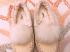 -UGG(燕莎奥特莱斯购物中心店)