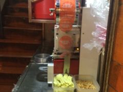 -八婆婆烧仙草(中山路店)