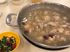 -一席地·本地鸡窝·杭帮鸡火锅(萧山银隆百货店)