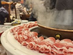 网红羊肉圈圈-乐宴·老北京铜火锅(八卦岭店)