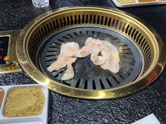 -牛鲜盛齐齐哈尔烤肉(曹路店)