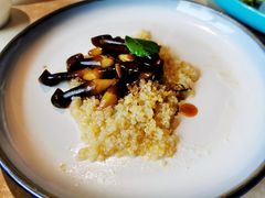 葱烧黑鸡枞菌配藜麦-不二茶空间·养生宴(石景山店)