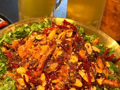 -何师烧烤Pro ·江湖川菜·小龙虾·精酿(太古里旗舰店)
