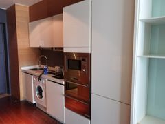 -青岛五四广场海景美仑国际公寓酒店