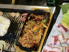 -臻牛烤肉