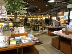 -博览书店(越秀悦汇天地店)