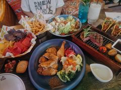 -Famous肥猫墨西哥音乐餐吧(五棵松华熙LIVE店)