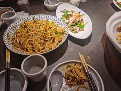 -五谷丰登农家院·地道胶东菜·海鲜烧烤(威海店)