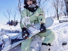 -中旅松花湖滑雪场