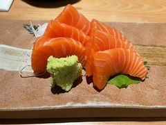 三文鱼生鱼片-隐泉之语日式料理(王府中环店)