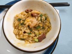 -崴海渔村(虹梅路店)