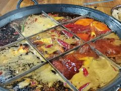 -正南齊北重庆老火锅(光华村直营店)