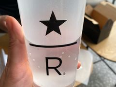 -星巴克臻选(上海合生汇1F店)