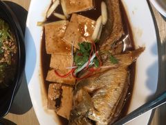 大连小船焖鱼-小船渔村•大连菜•大连焖鱼(黄河路店)