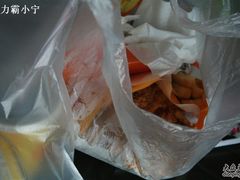 外卖送来的时候&nbsp;外面不用加钱&nbsp;速度也很快-德克士(三门路店)