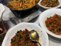 -三湘四水正宗湘菜(君峰路店)