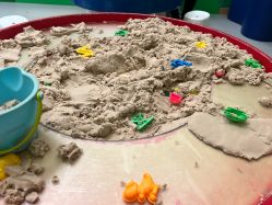 -莫莉幻想儿童乐园(武汉经开永旺店)