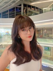 -HAIR CORNER