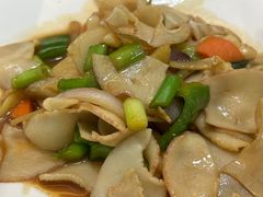 -三姐妹·海鲜大排档