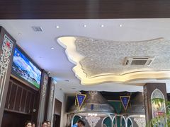 -哈啾嗨·新概念蒙餐(红星新城店)