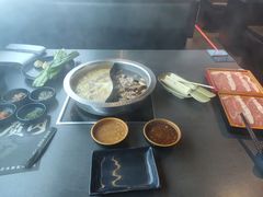 -牛武士寿喜烧·和牛火锅自助(全球首店)