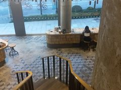 -星巴克臻选(湖滨道店)