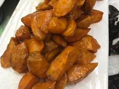 -丝路天山酒店(国际大巴扎店)